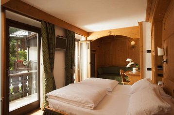 Taliansko Hotel Madonna di Campiglio, Exteriér